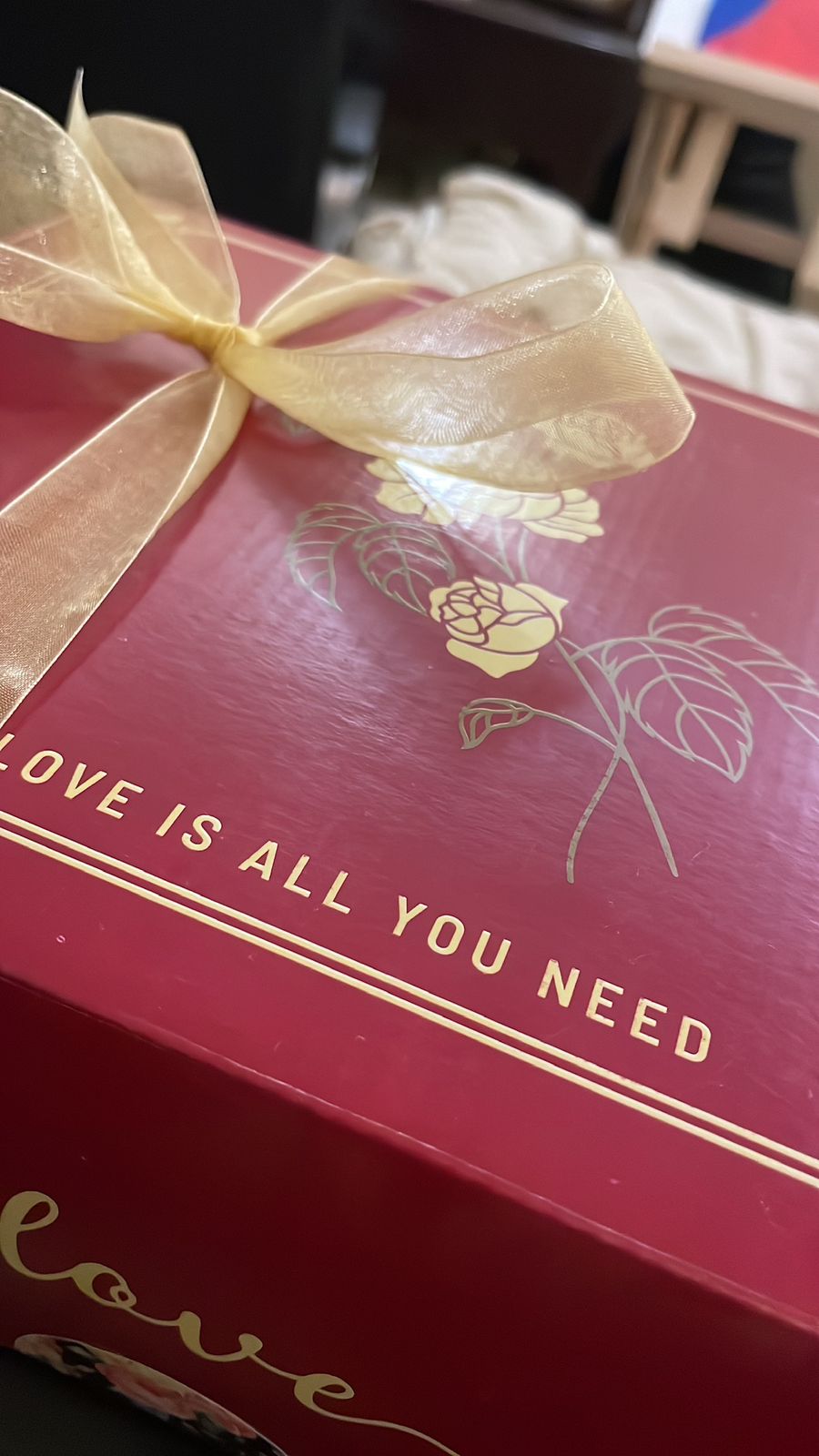 Hampers & Favours - Pouls.of.art